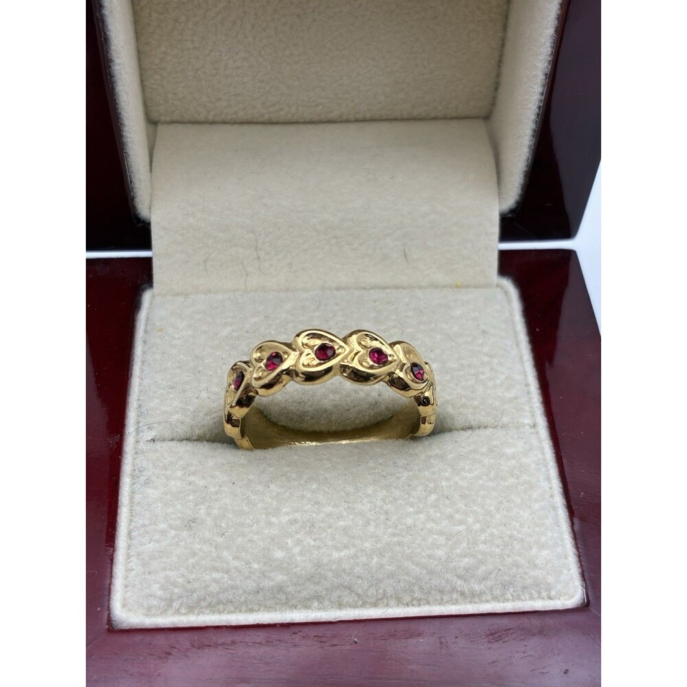 Avon Gold Tone Hearts And Red Rhinestones Ring BTG Sz 8.75